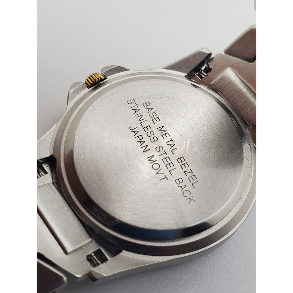 Womens Watch - Picture 8 of 12